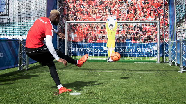 悟空官网足球守门员-2